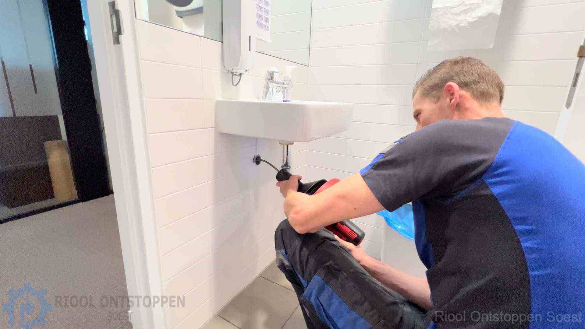 Afvoer ontstoppen Soest